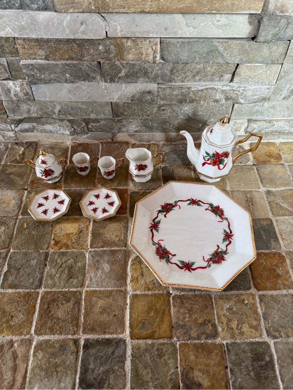 Festive Red Poinsettia Porcelain mini Tea Set - Elegant Holiday Dining